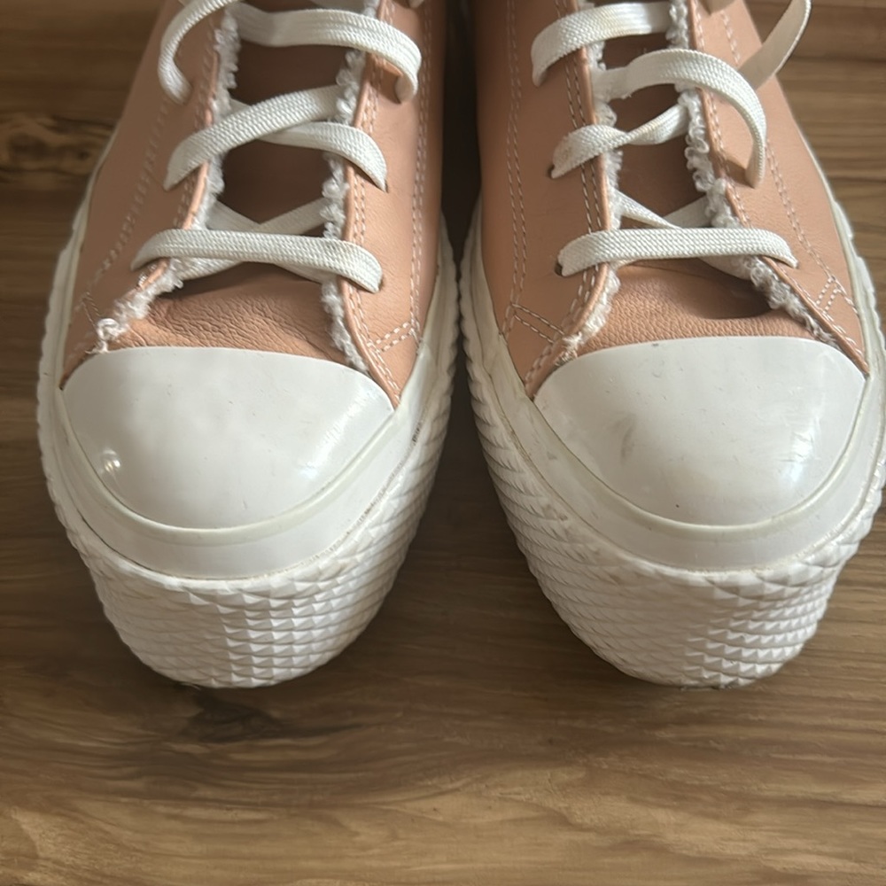 High-top Platform Converse - Picture 3 of 6